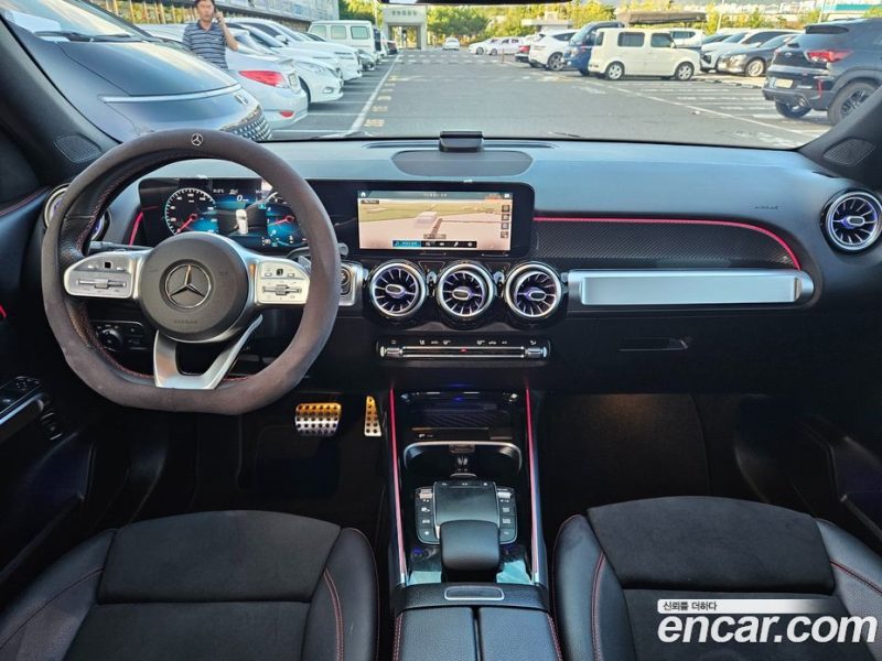 Mercedes Benz GLB-Class GLB250 4MATIC