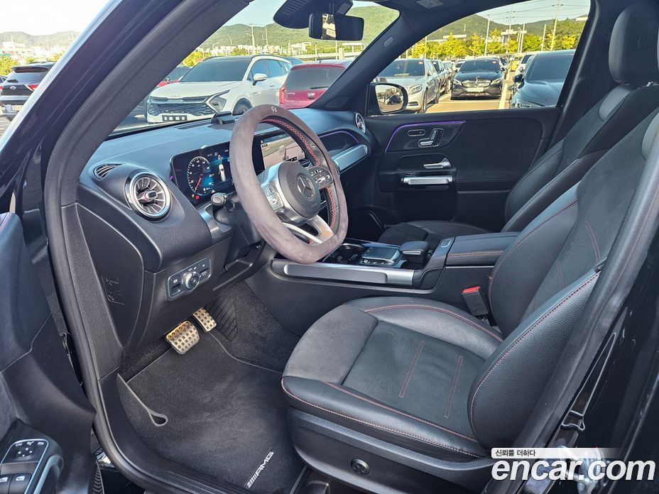 Mercedes Benz GLB-Class GLB250 4MATIC