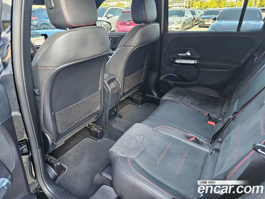 Mercedes Benz GLB-Class GLB250 4MATIC