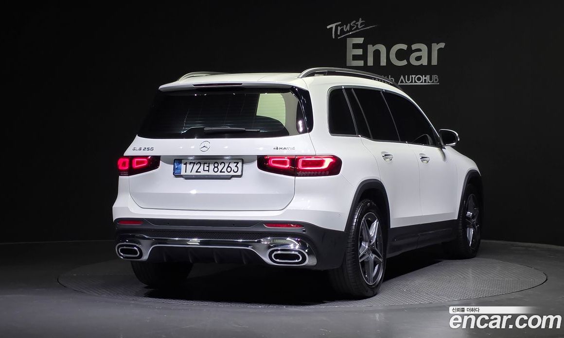 Mercedes Benz GLB-Class GLB250 4MATIC