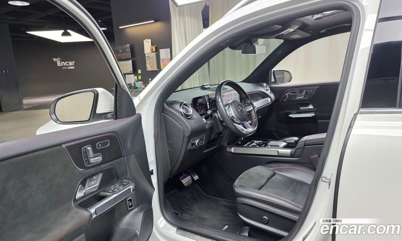 Mercedes Benz GLB-Class GLB250 4MATIC