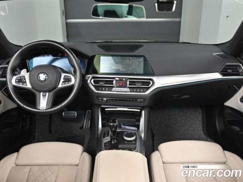 BMW 4-Series M440i xDrive Convertible