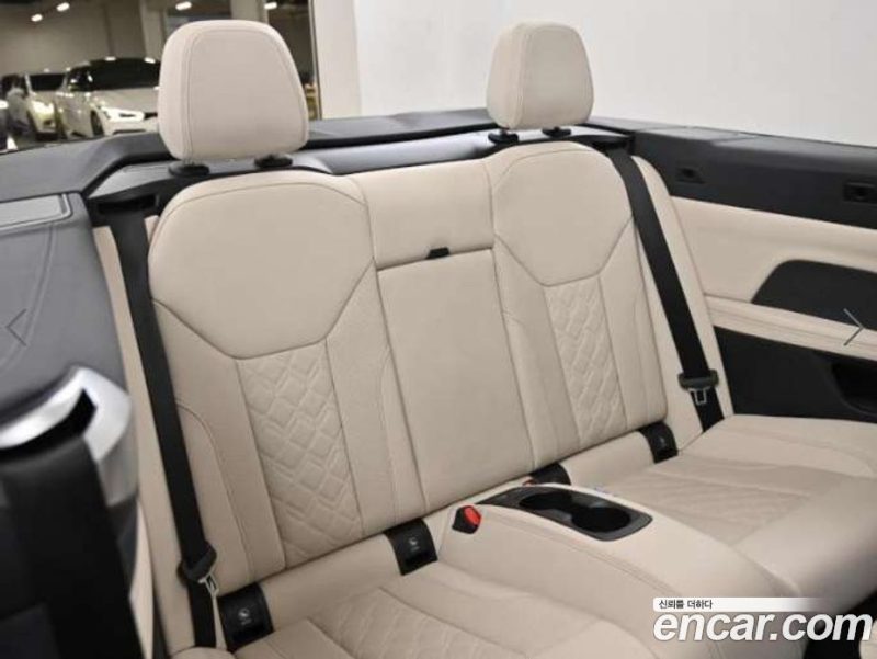 BMW 4-Series M440i xDrive Convertible