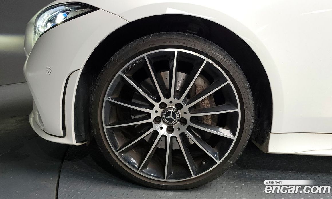 Mercedes Benz CLS-Class CLS450 4MATIC AMG Line