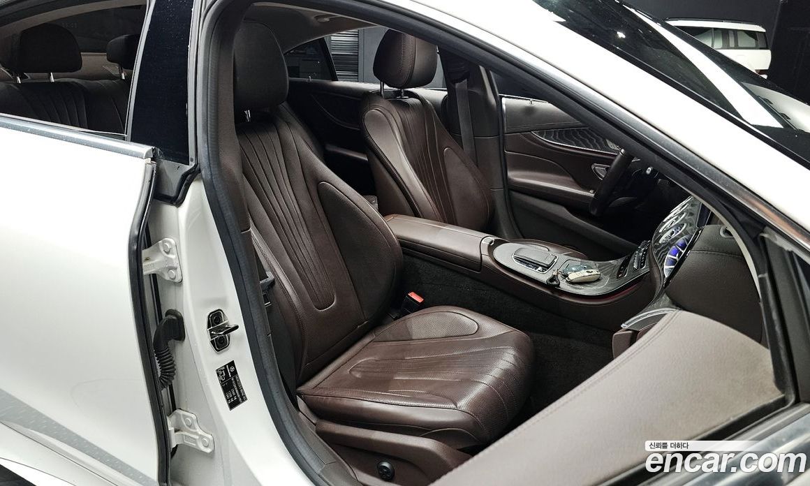 Mercedes Benz CLS-Class CLS450 4MATIC AMG Line