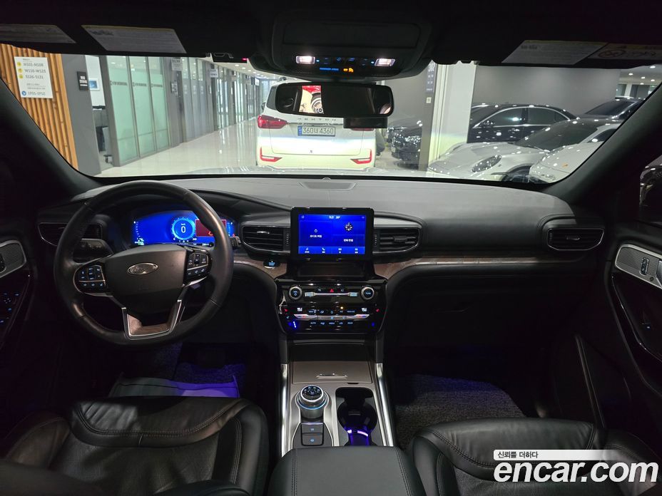 Ford Explorer 3.0 Platinum 4WD