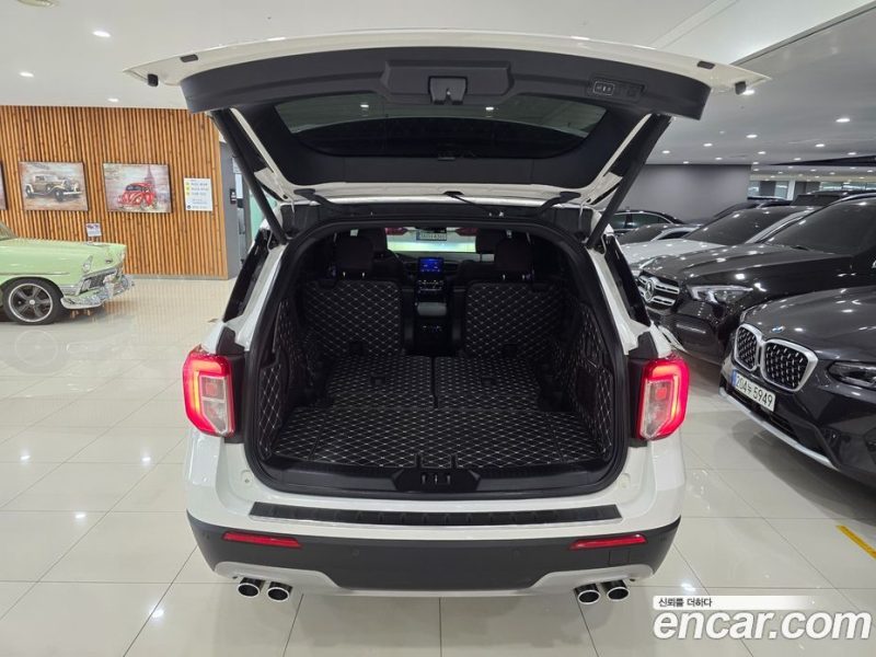 Ford Explorer 3.0 Platinum 4WD