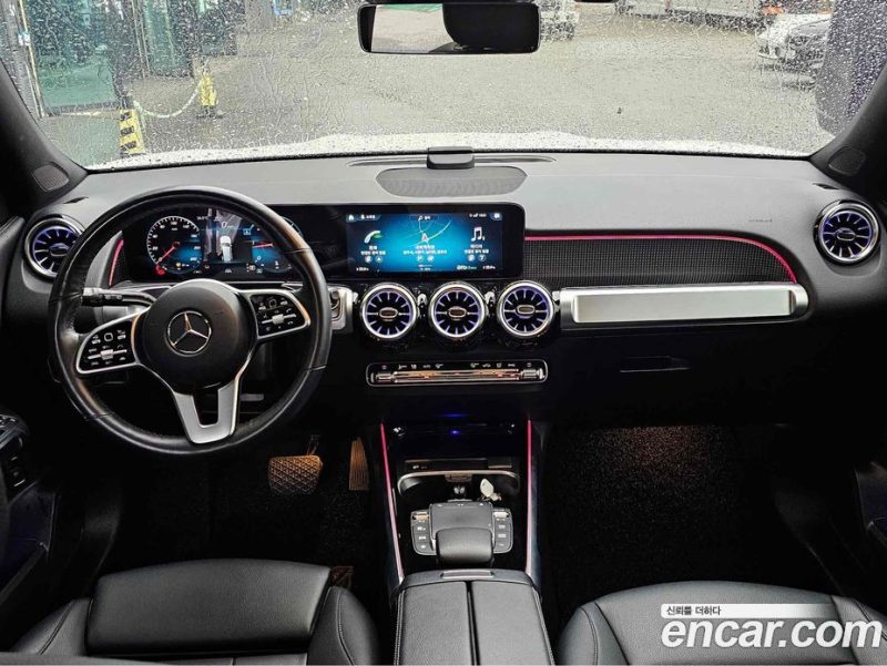 Mercedes Benz GLB-Class GLB200 D