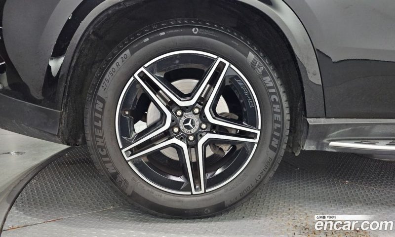 Mercedes Benz GLE-Class GLE400d 4MATIC Coupe