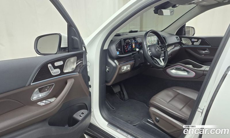 Mercedes Benz GLE-Class GLE300d 4MATIC