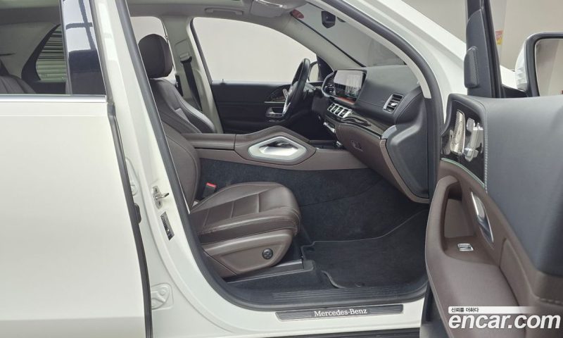 Mercedes Benz GLE-Class GLE300d 4MATIC