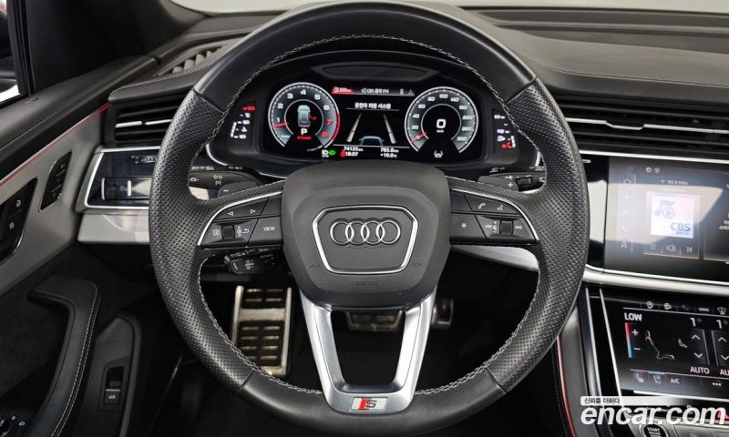 Audi Q8 55 TFSI Quattro Premium