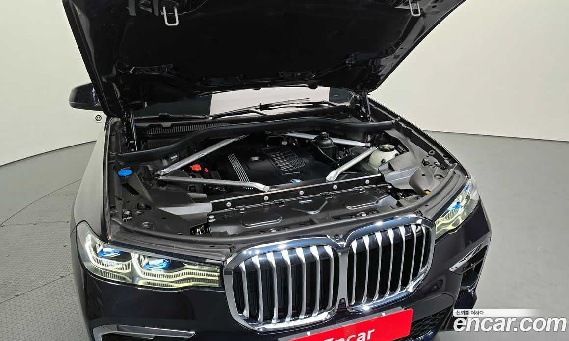 BMW X7 xDrive i40 M Sport 6STR