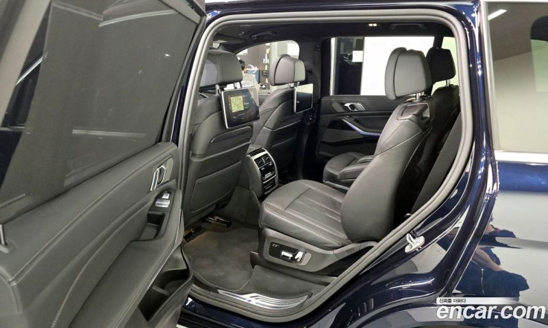 BMW X7 xDrive i40 M Sport 6STR