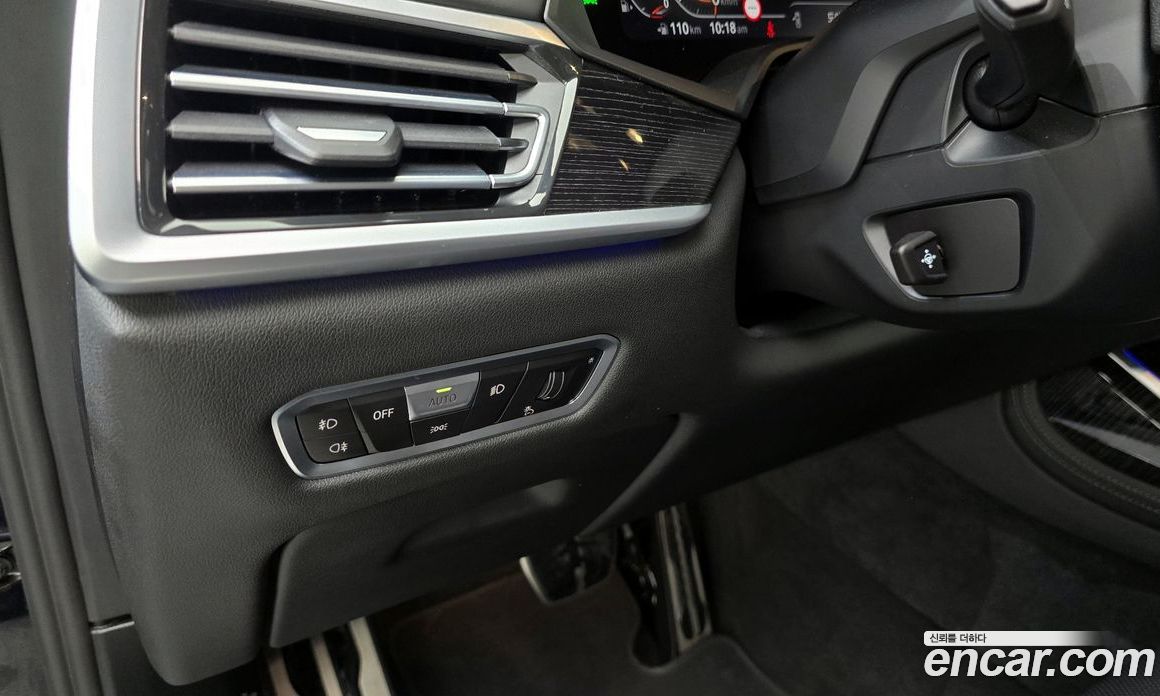 BMW X7 xDrive i40 M Sport 6STR