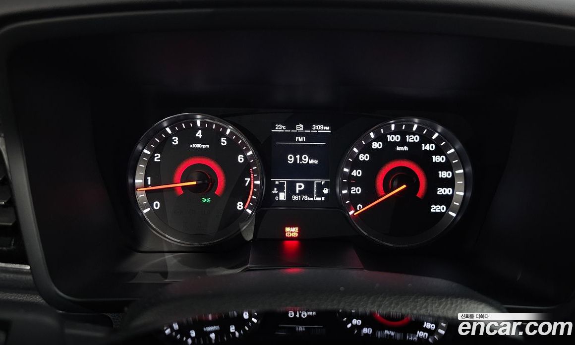 SsangYong Tivoli Gasoline 1.5 2WD