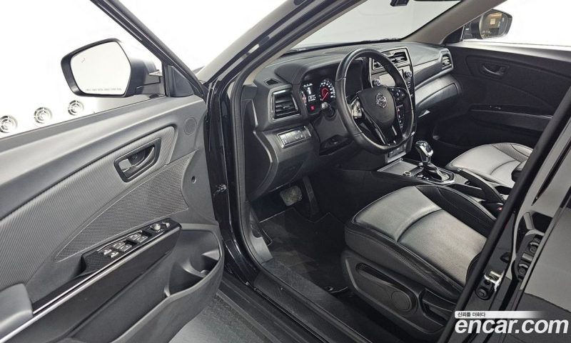 SsangYong Tivoli Gasoline 1.5 2WD