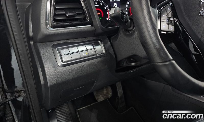 SsangYong Tivoli Gasoline 1.5 2WD