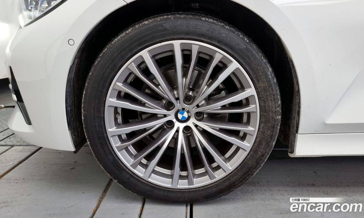 BMW 3-Series 320D Touring Luxury