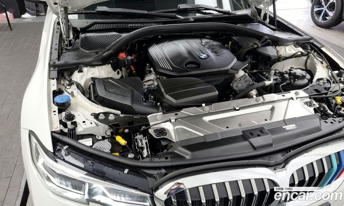 BMW 3-Series 320D Touring Luxury