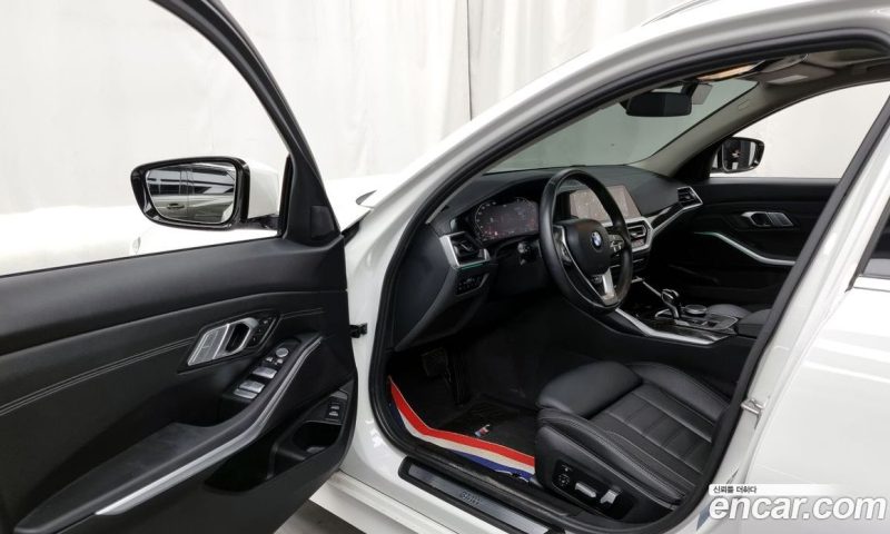 BMW 3-Series 320D Touring Luxury