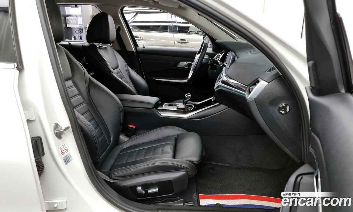 BMW 3-Series 320D Touring Luxury