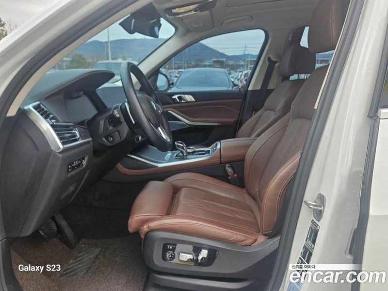 BMW X7 xDrive i40 Design Pure Excellence 7-Seater