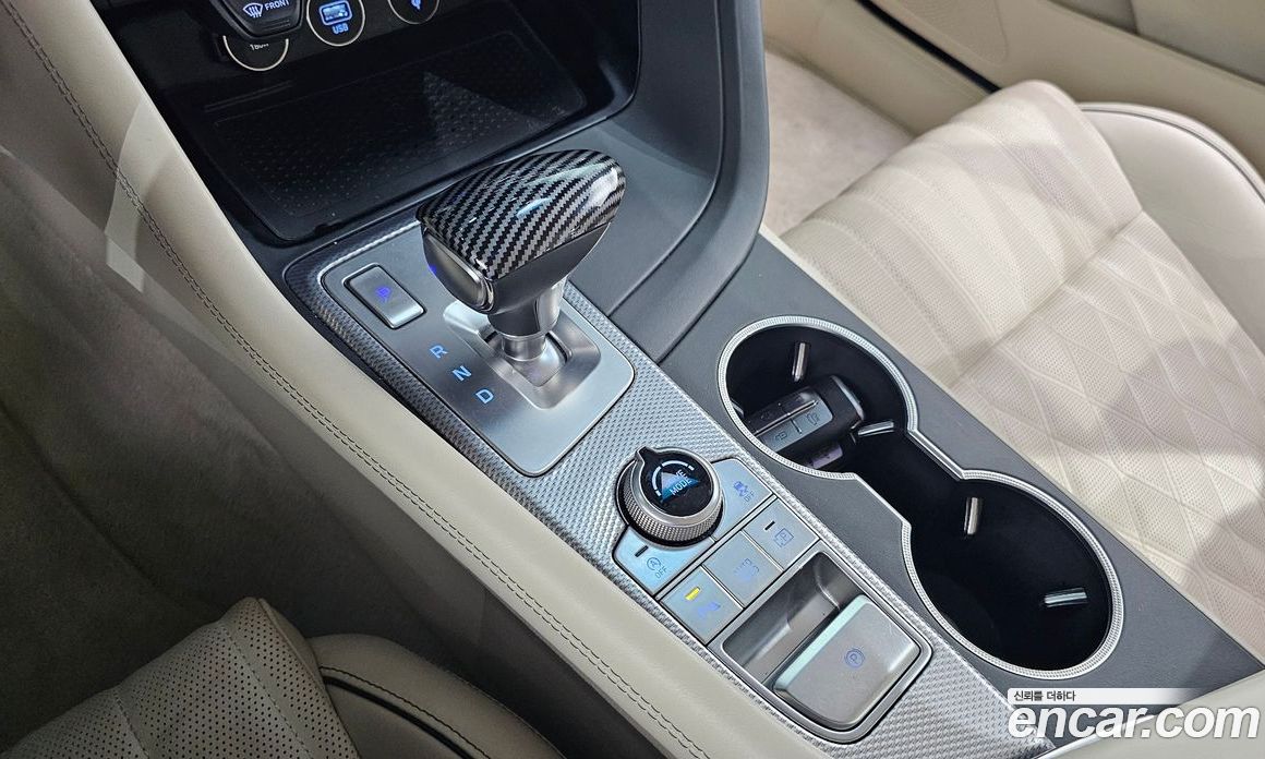 Genesis G70 Gasoline 2.0T 2WD