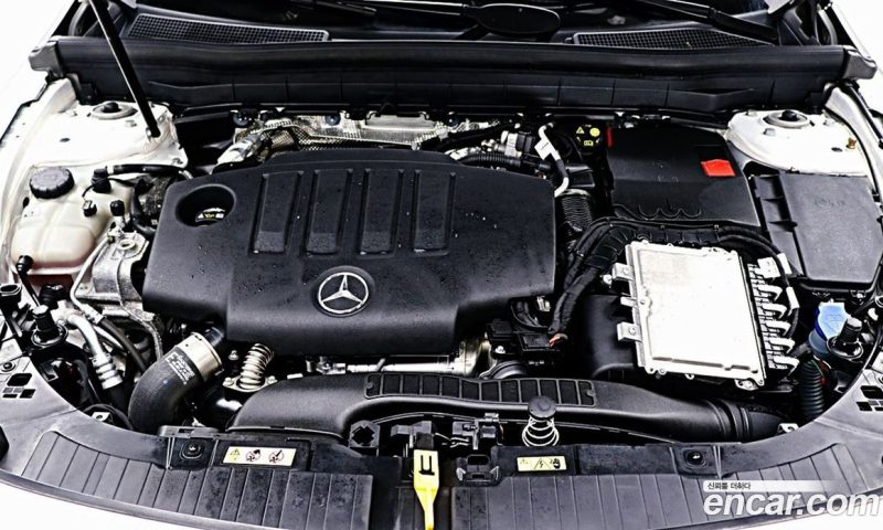 Mercedes Benz GLB-Class GLB200 D