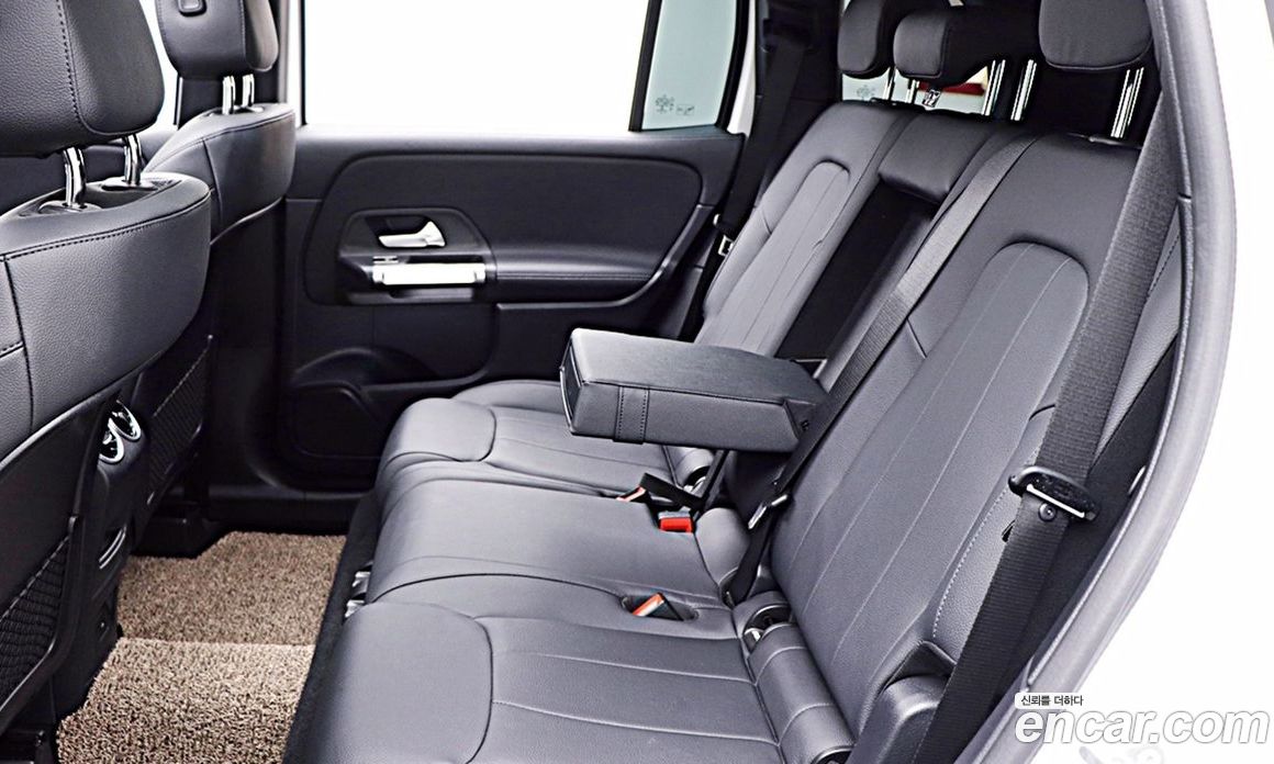 Mercedes Benz GLB-Class GLB200 D