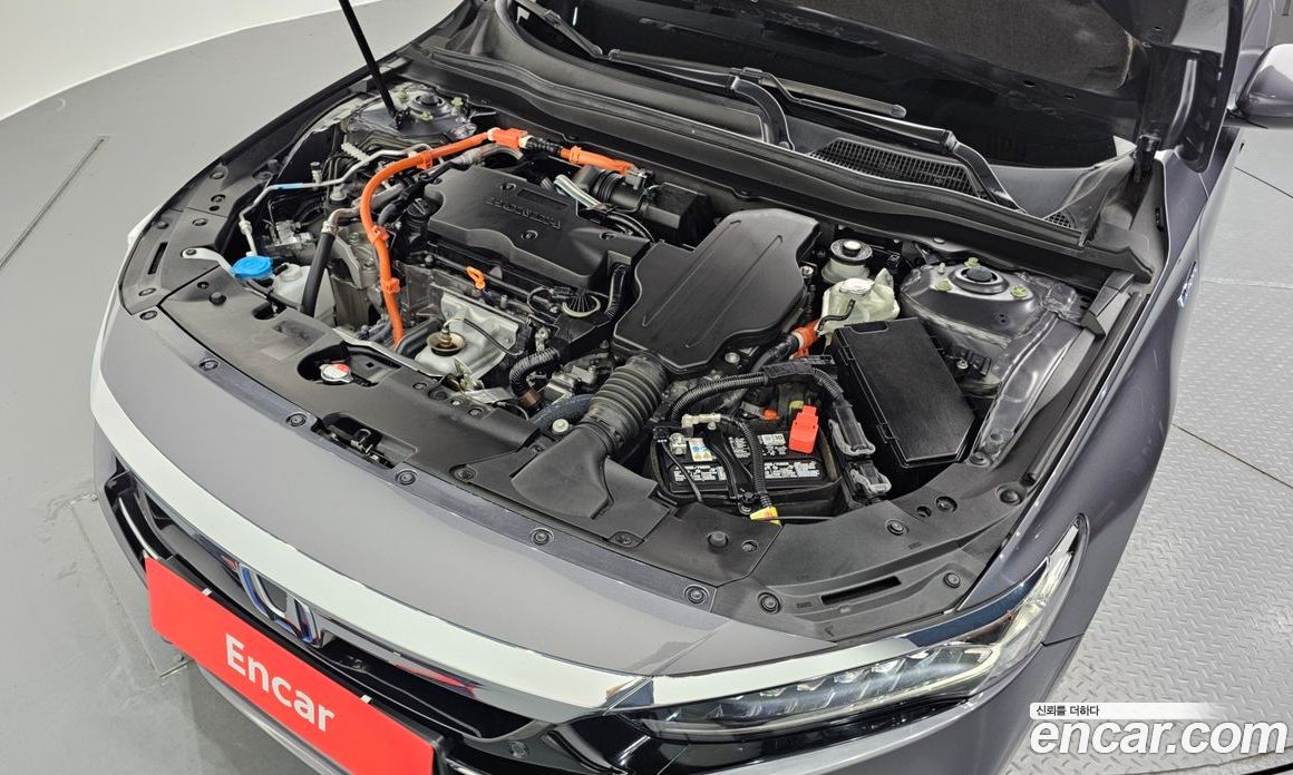 Honda Accord 2.0 Hybrid Touring
