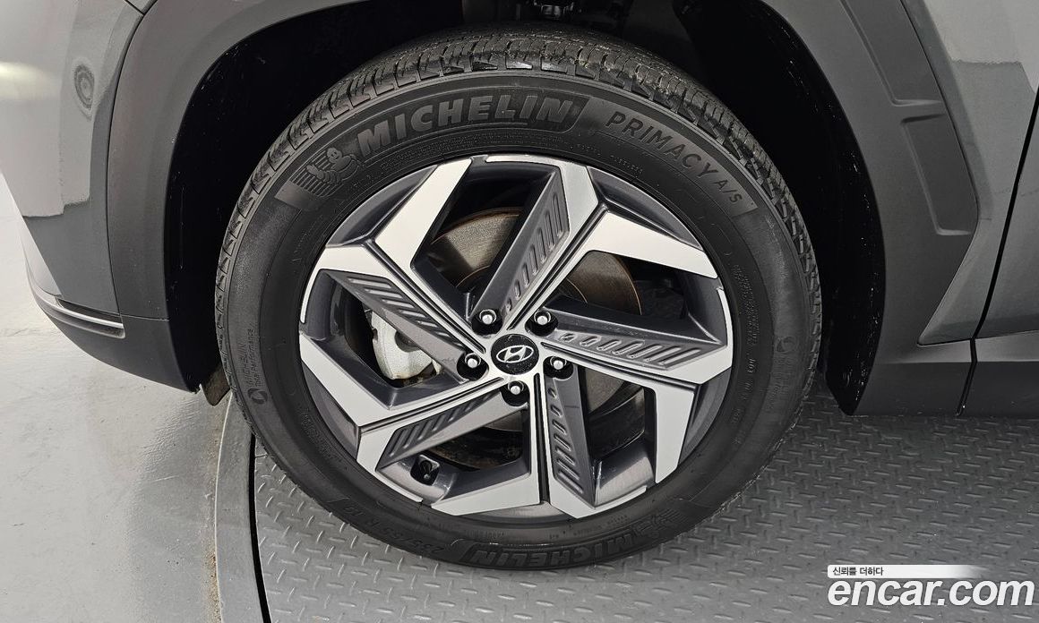 Hyundai Tucson Gasoline 1.6 Turbo 2WD