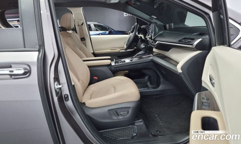 Toyota Sienna 2.5 Hybrid 2WD