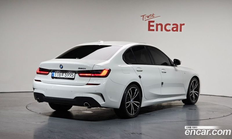 BMW 3-Series i320 M Sport