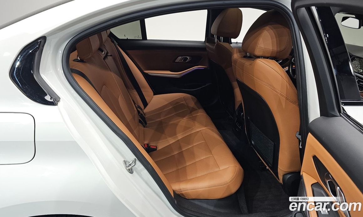 BMW 3-Series i320 M Sport