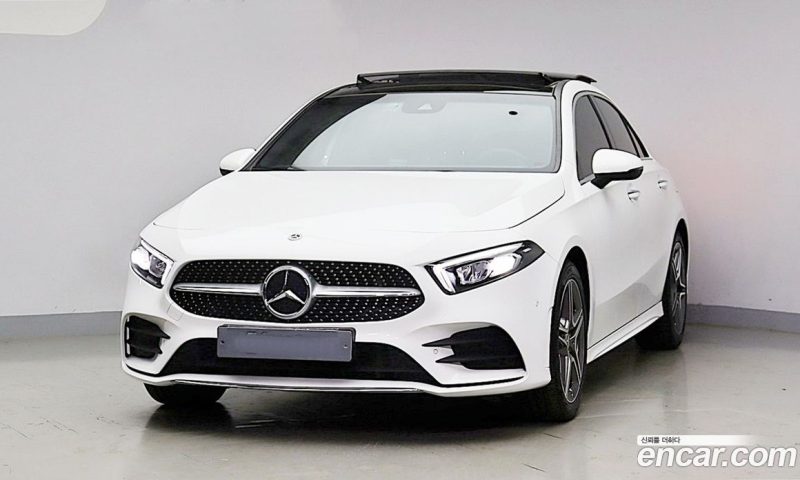 Mercedes Benz A-Class A250 4MATIC Sedan