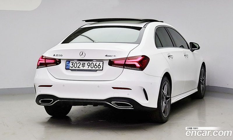 Mercedes Benz A-Class A250 4MATIC Sedan