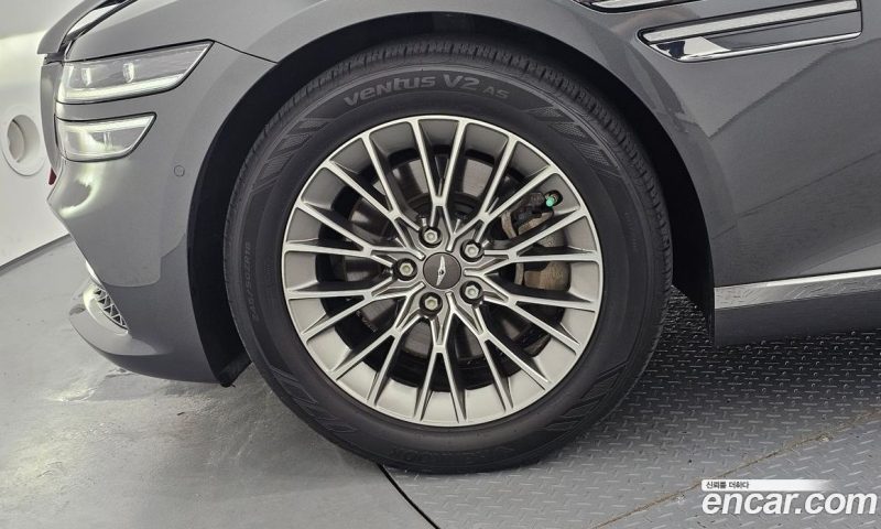 Genesis G80 Gasoline 2.5 Turbo 2WD