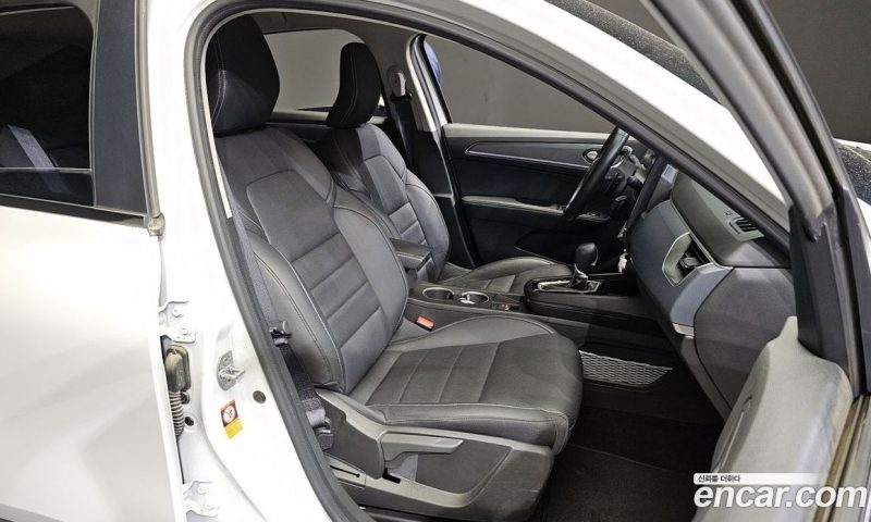 Renault Korea XM3 1.6 GTe RE