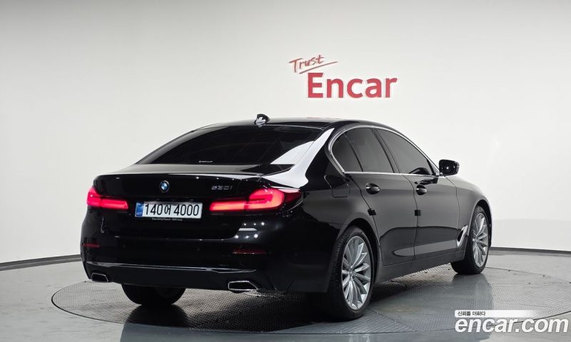 BMW 5-Series i530 Luxury