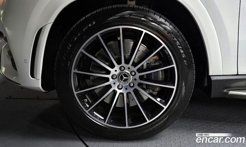 Mercedes Benz GLE-Class GLE400d 4MATIC Coupe