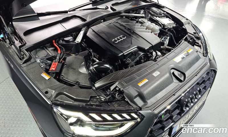 Audi A4 40 TFSI Premium