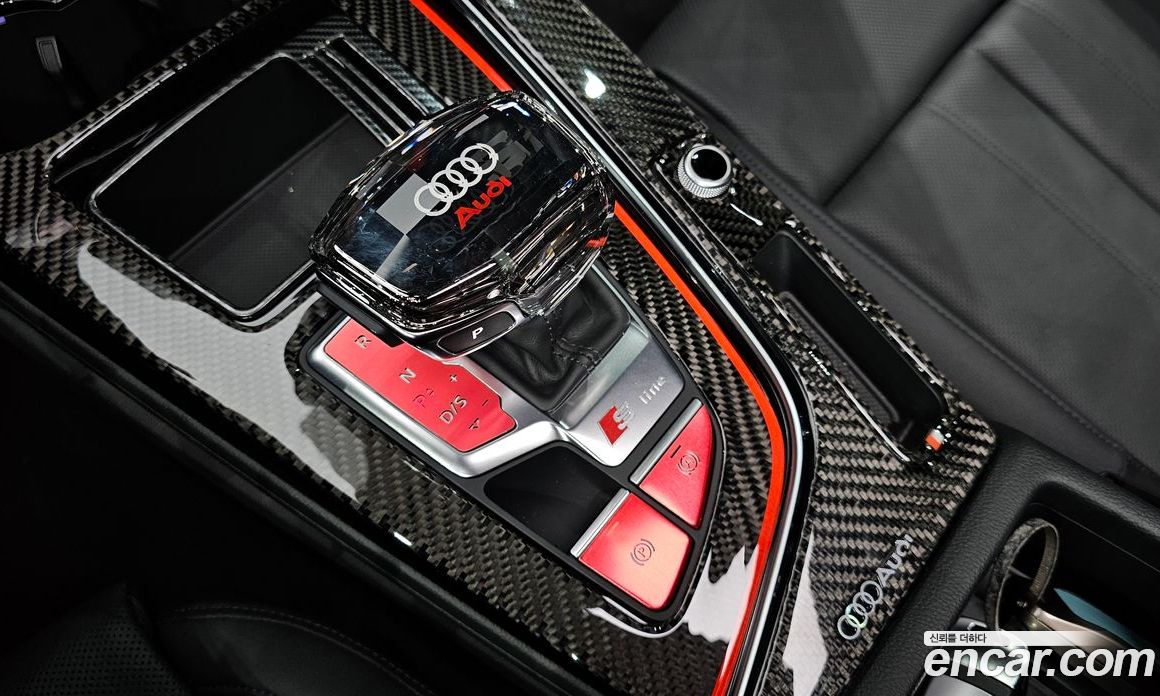 Audi A4 40 TFSI Premium