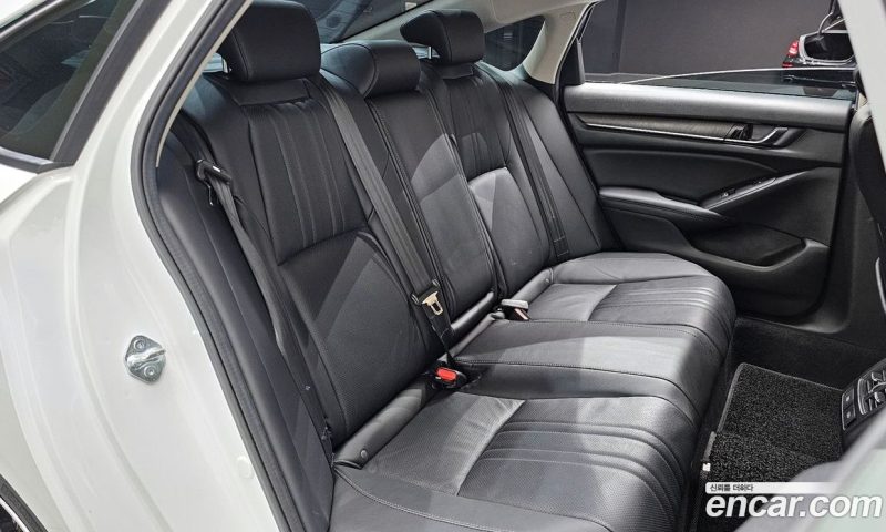 Honda Accord 2.0 Hybrid Touring