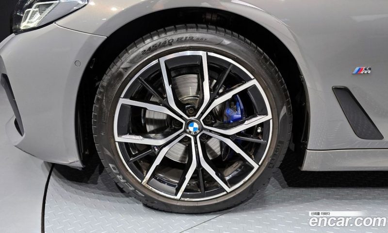 BMW 5-Series i530 M Sport Package