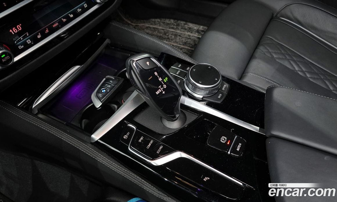 BMW 5-Series i530 M Sport Package