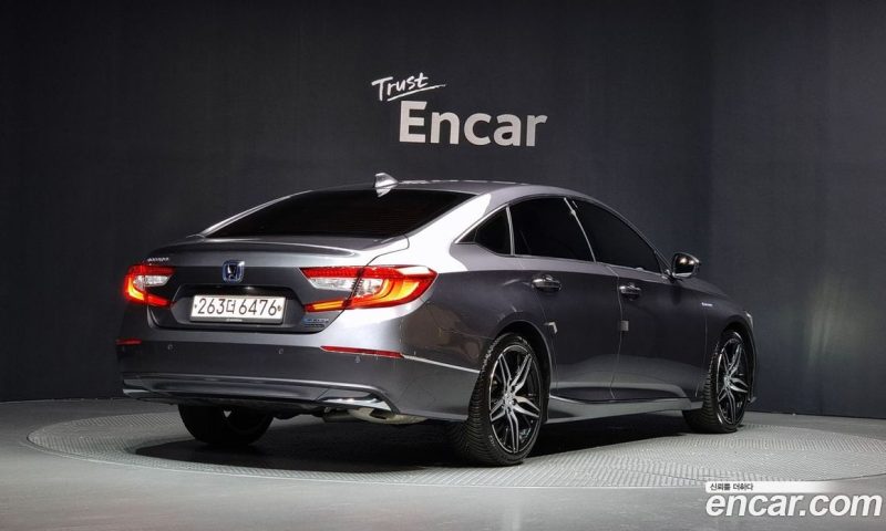 Honda Accord 2.0 Hybrid Touring