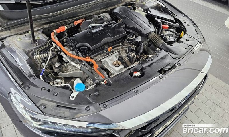 Honda Accord 2.0 Hybrid Touring