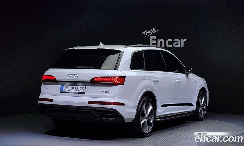 Audi Q7 55 TFSI Quattro Premium