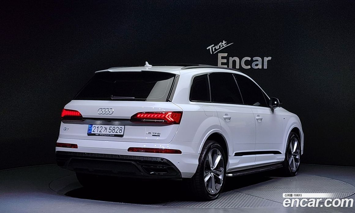 Audi Q7 55 TFSI Quattro Premium